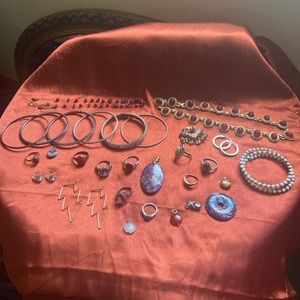 Huge vintage jewelry bundle!